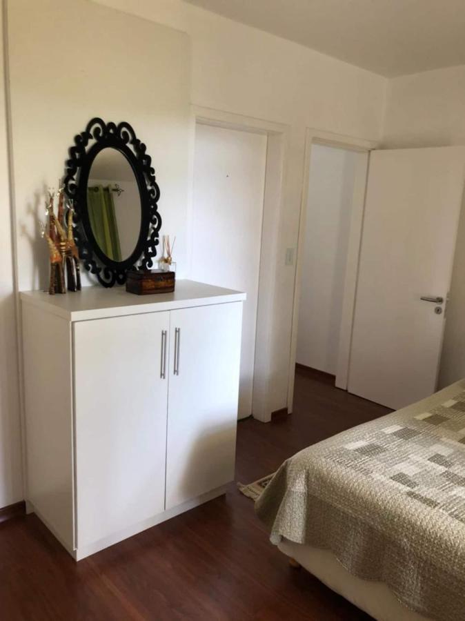 Casa Gramado Vista para o Vale - Parte Térrea -andar inteiro- Não Compartilhado Vila Exterior foto