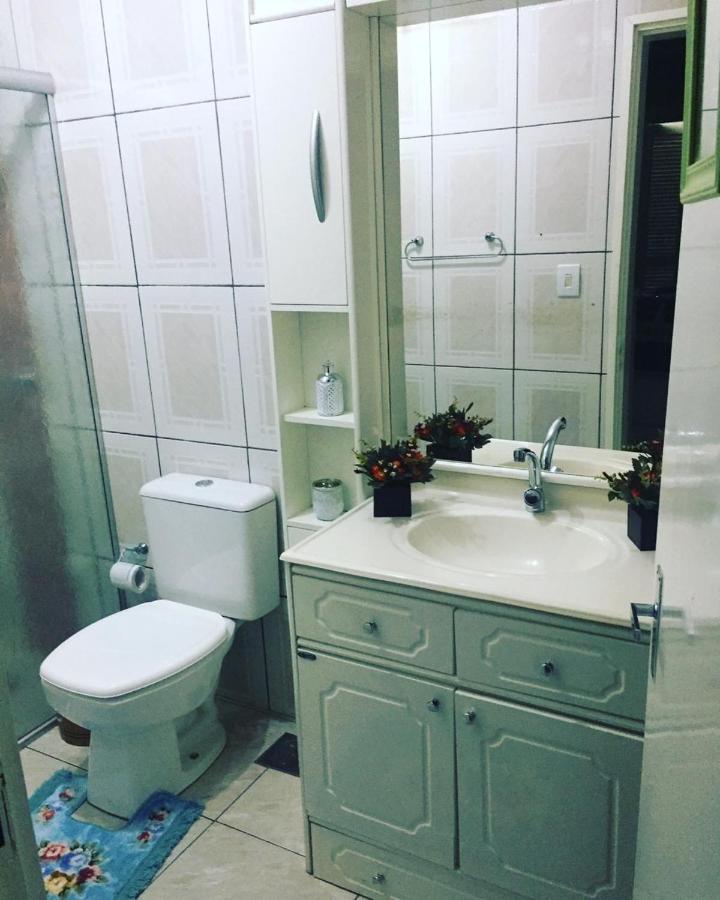 Casa Gramado Vista para o Vale - Parte Térrea -andar inteiro- Não Compartilhado Vila Exterior foto