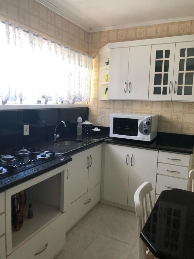 Casa Gramado Vista para o Vale - Parte Térrea -andar inteiro- Não Compartilhado Vila Exterior foto